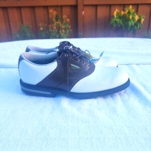 NWT Footjoy men's golf shoes